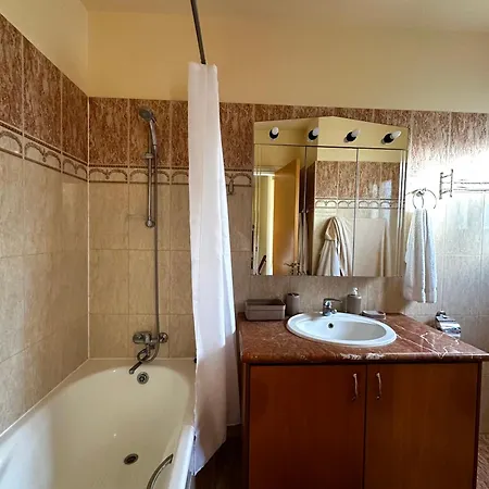 Seaview Daria Villa *